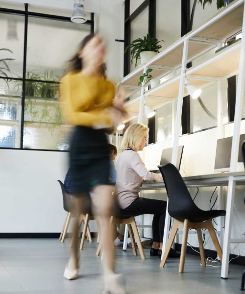 modern-lifestyle-in-office-2026-01-08-07-09-03-utc.jpg